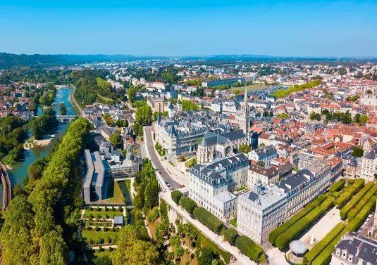 SPIE supports the Communauté d'Agglomération de Pau Béarn Pyrénées with an energy performance contract